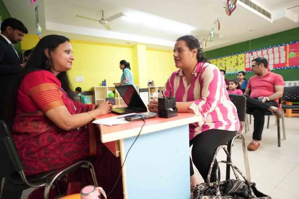 Parent volunteers for class teaching, escorting for field trips/outings