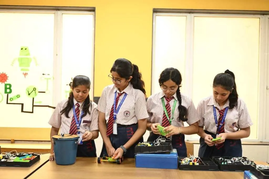 Top Technology schools in Noida